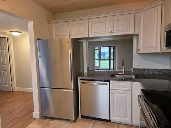 Coconut Creek, FL 33066,4313 Carambola Cir S #2673