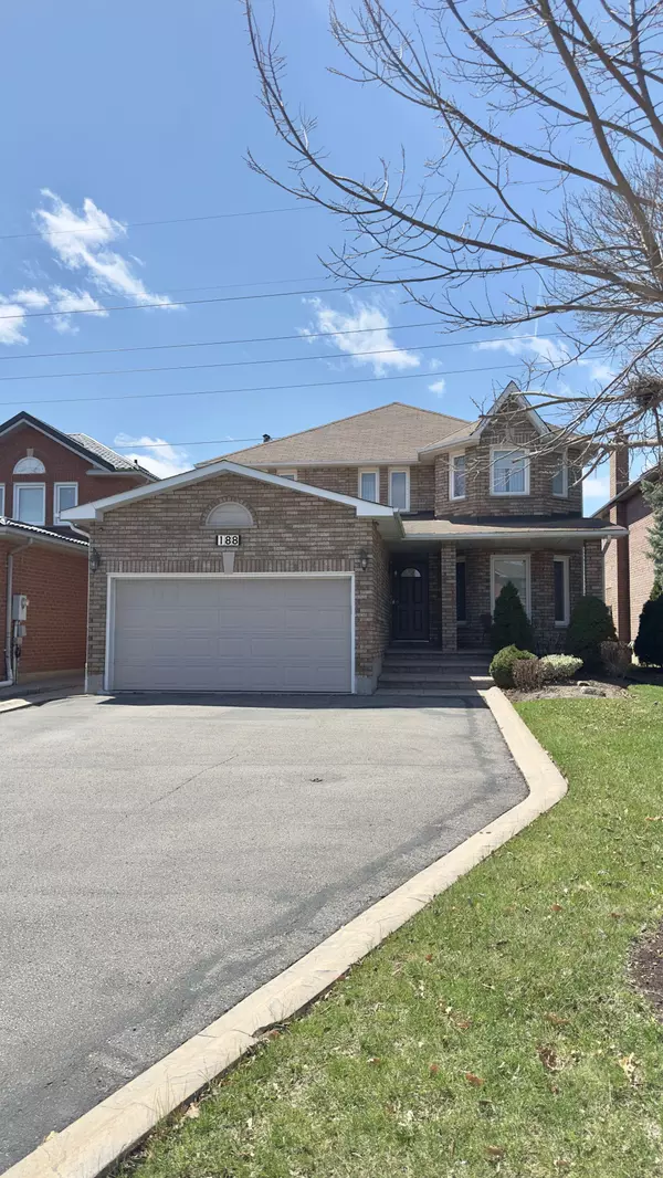 Vaughan, ON L4L 8S3,188 View North CT
