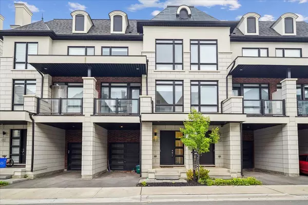 43 Globemaster LN, Richmond Hill, ON L4E 2W4