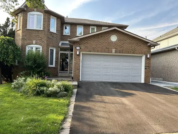 14 Twelve Oaks DR, Aurora, ON L4G 6J6