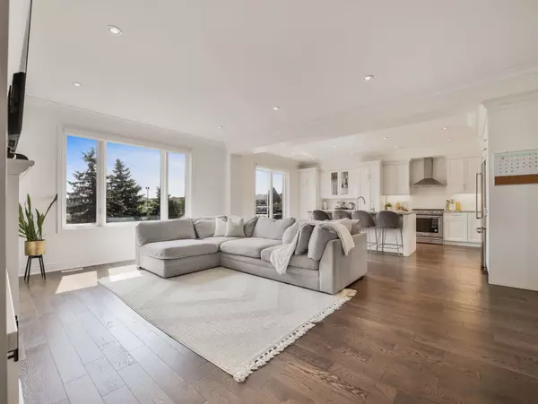Hamilton, ON L8J 2V3,26 Hampshire PL