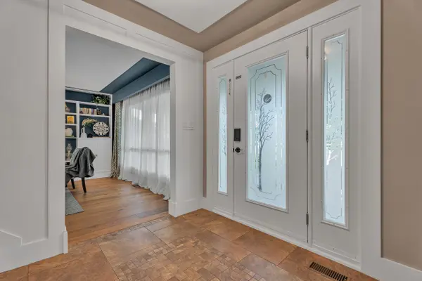 Hamilton, ON L9C 1G4,316 Fennell AVE