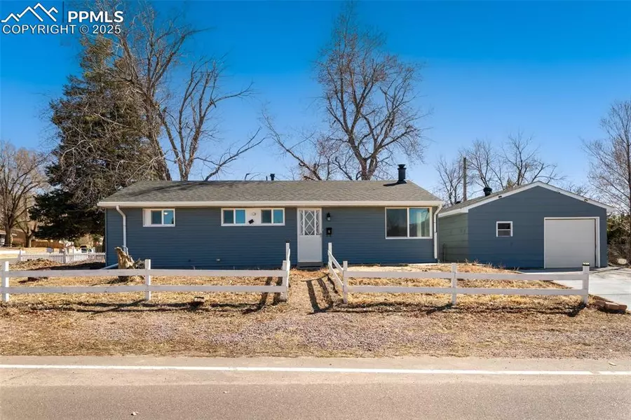 2824 Lark DR, Colorado Springs, CO 80909