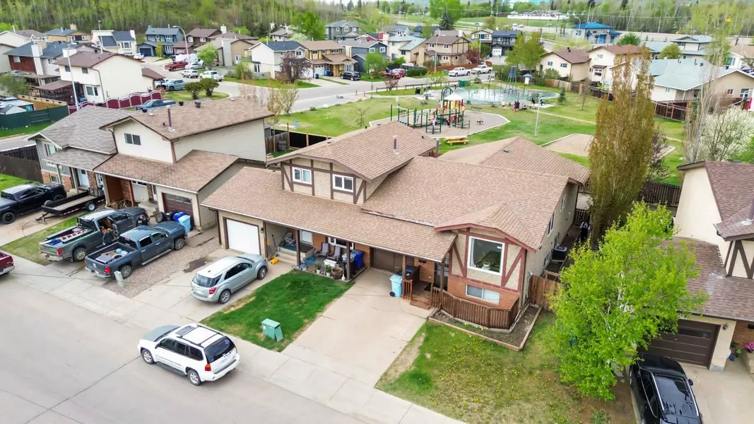 131 Grayling CRES, Fort Mcmurray, AB T9J1J9