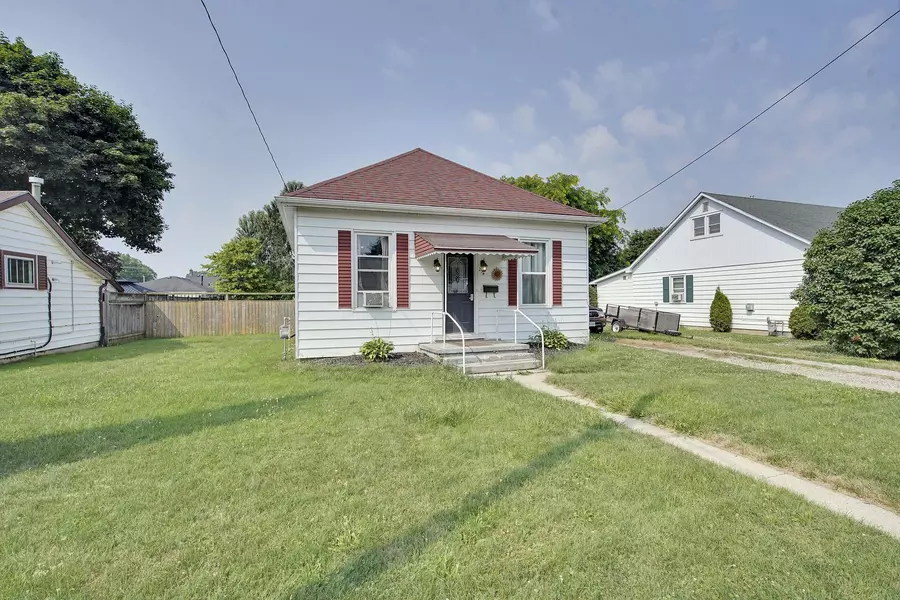 254 King ST, Southwest Middlesex, ON N0L 1J0