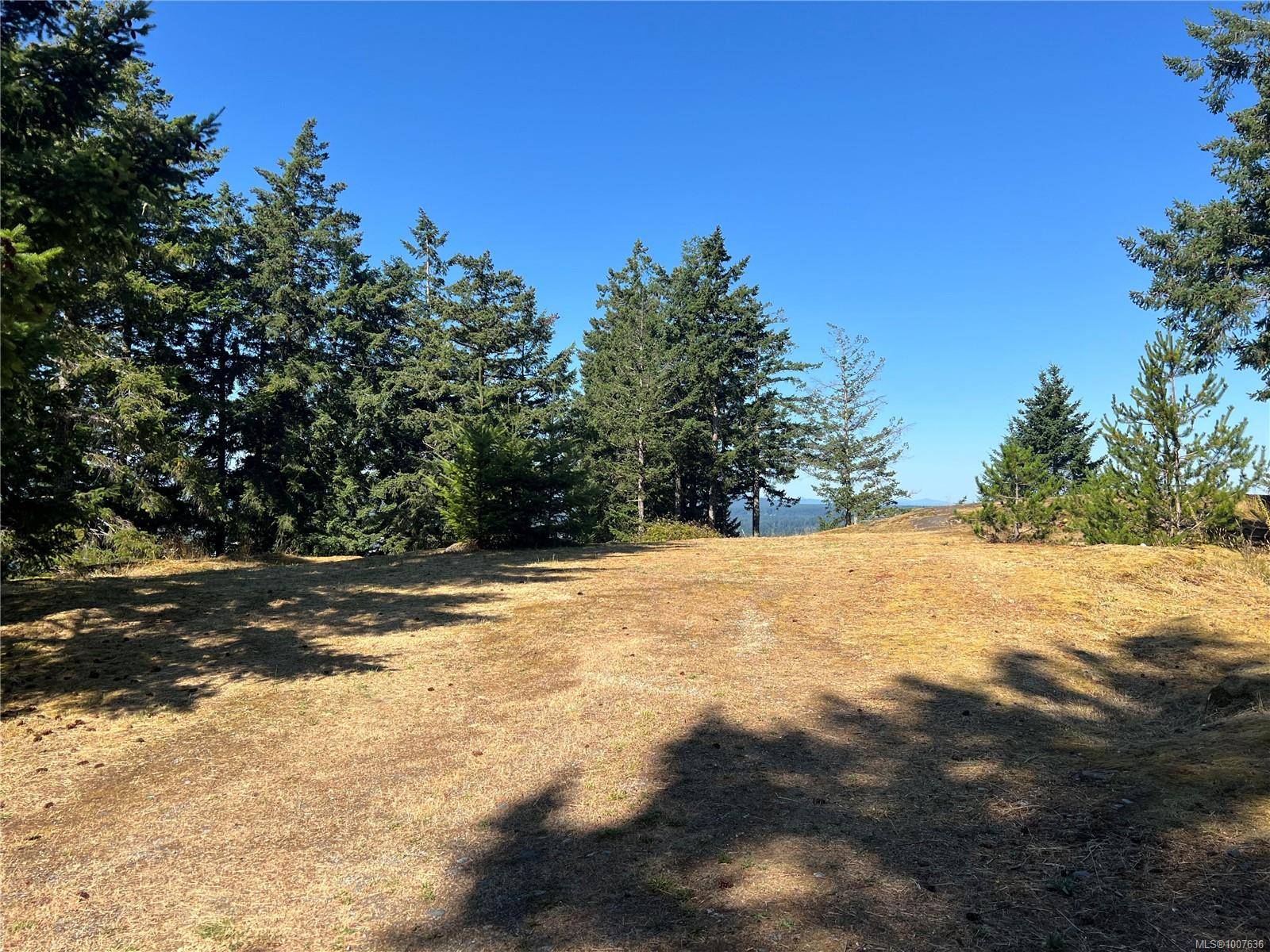 Quadra Island, BC V0P 1N0,620 Helanton Rd #15