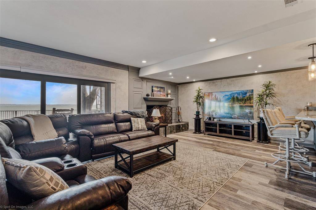 Garland, TX 75043,4548 Chaha Road #103