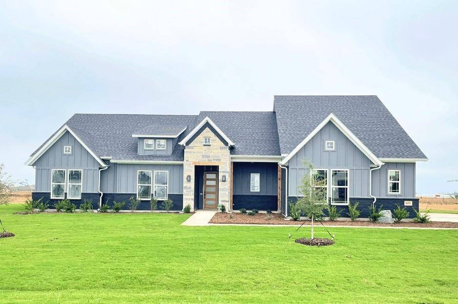 1651 Blackfoot Parkway, Waxahachie, TX 75165