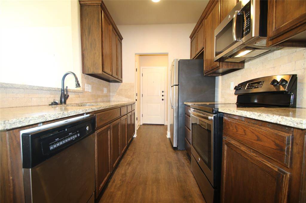 3217 Karen Street #3219, Fort Worth, TX 76116