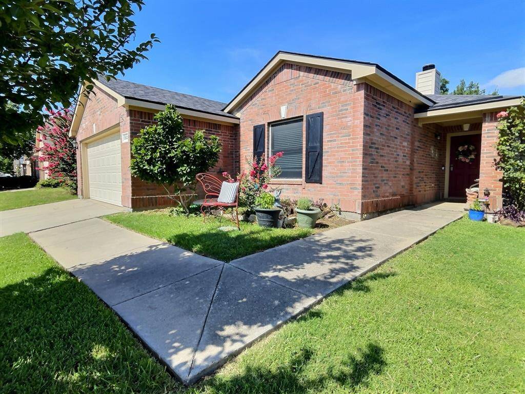 13621 Ponderosa Ranch Road, Fort Worth, TX 76262