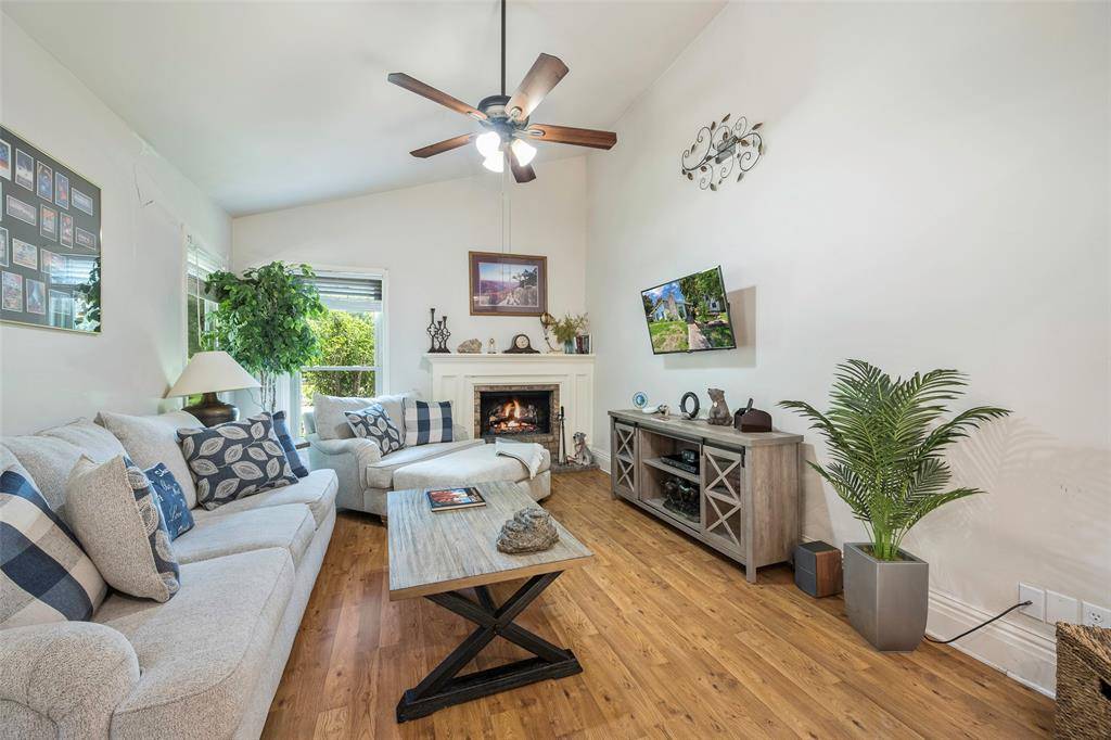 Plano, TX 75074,3007 Raintree Drive