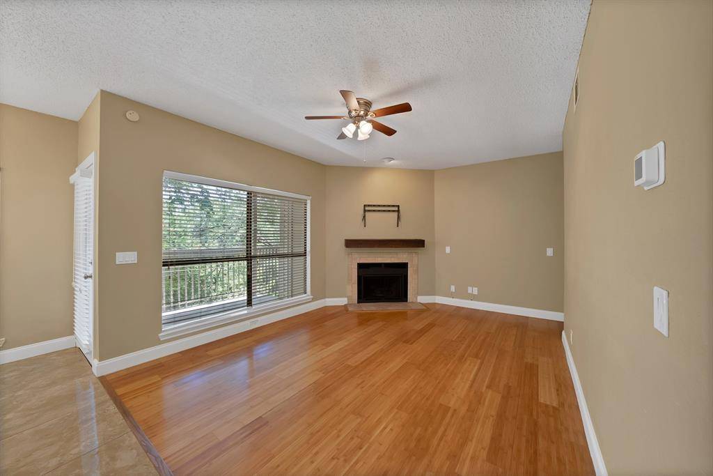 Dallas, TX 75231,7340 Skillman Street #1106