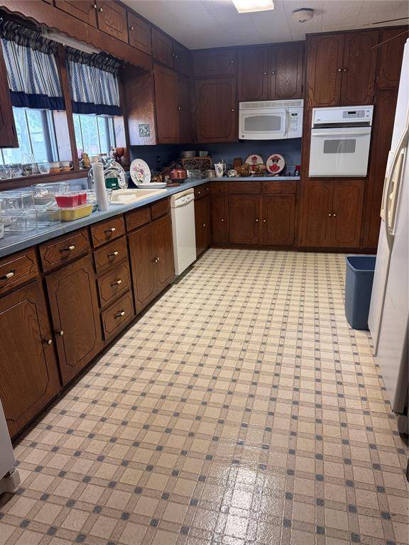 Malakoff, TX 75148,203 N Smith Street