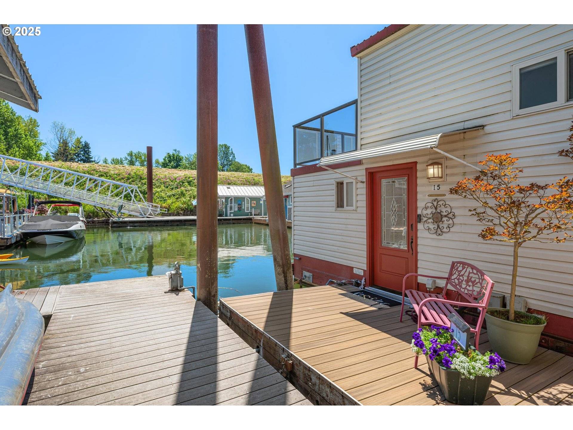 Portland, OR 97217,429 N Bridgeton RD ##15