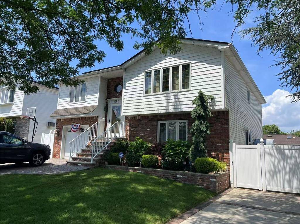 595 Sheldon AVE, Staten  Island, NY 10312