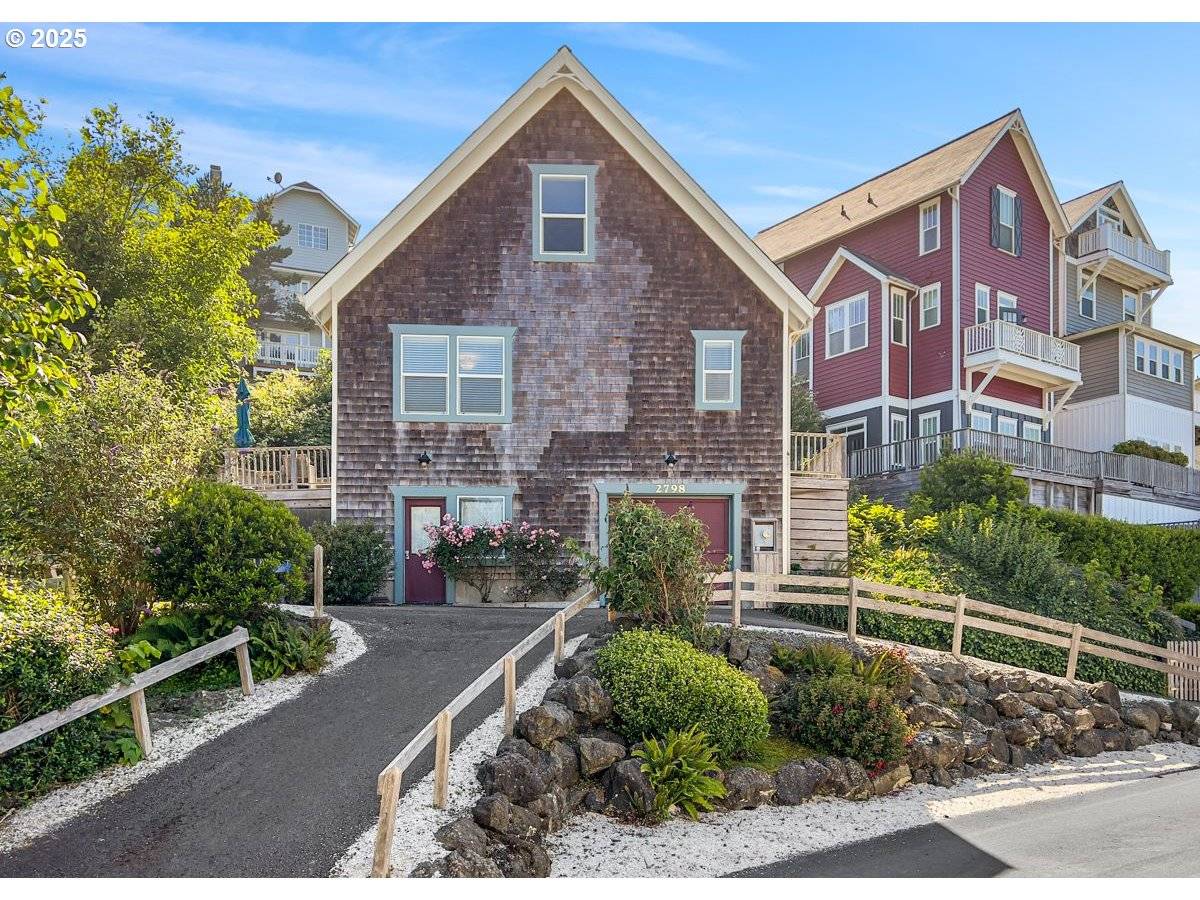 2798 SW ANCHOR AVE, Lincoln City, OR 97367