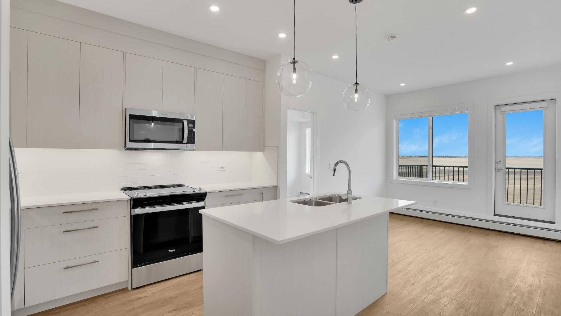 6 Merganser DR W #4415, Chestermere, AB T1X 2Y2