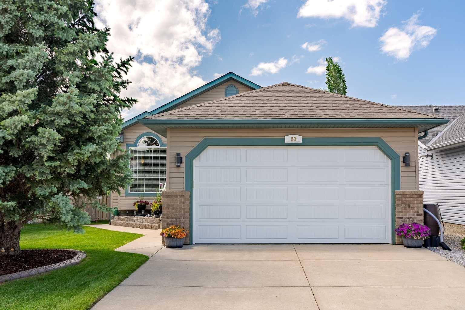 Airdrie, AB T4A 2B9,23 Thorndale Close SE