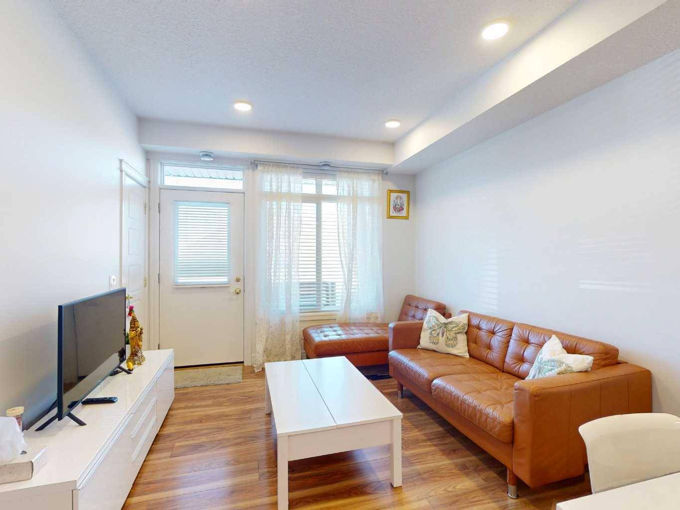 Calgary, AB T3J 0Y2,16 Savanna Passage Northeast