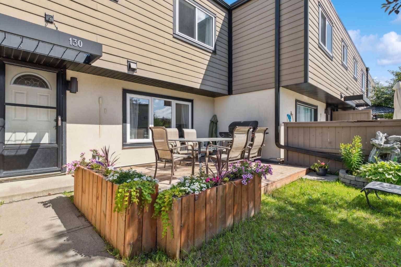 Calgary, AB T3E 3H4,3809 45 ST SW #130