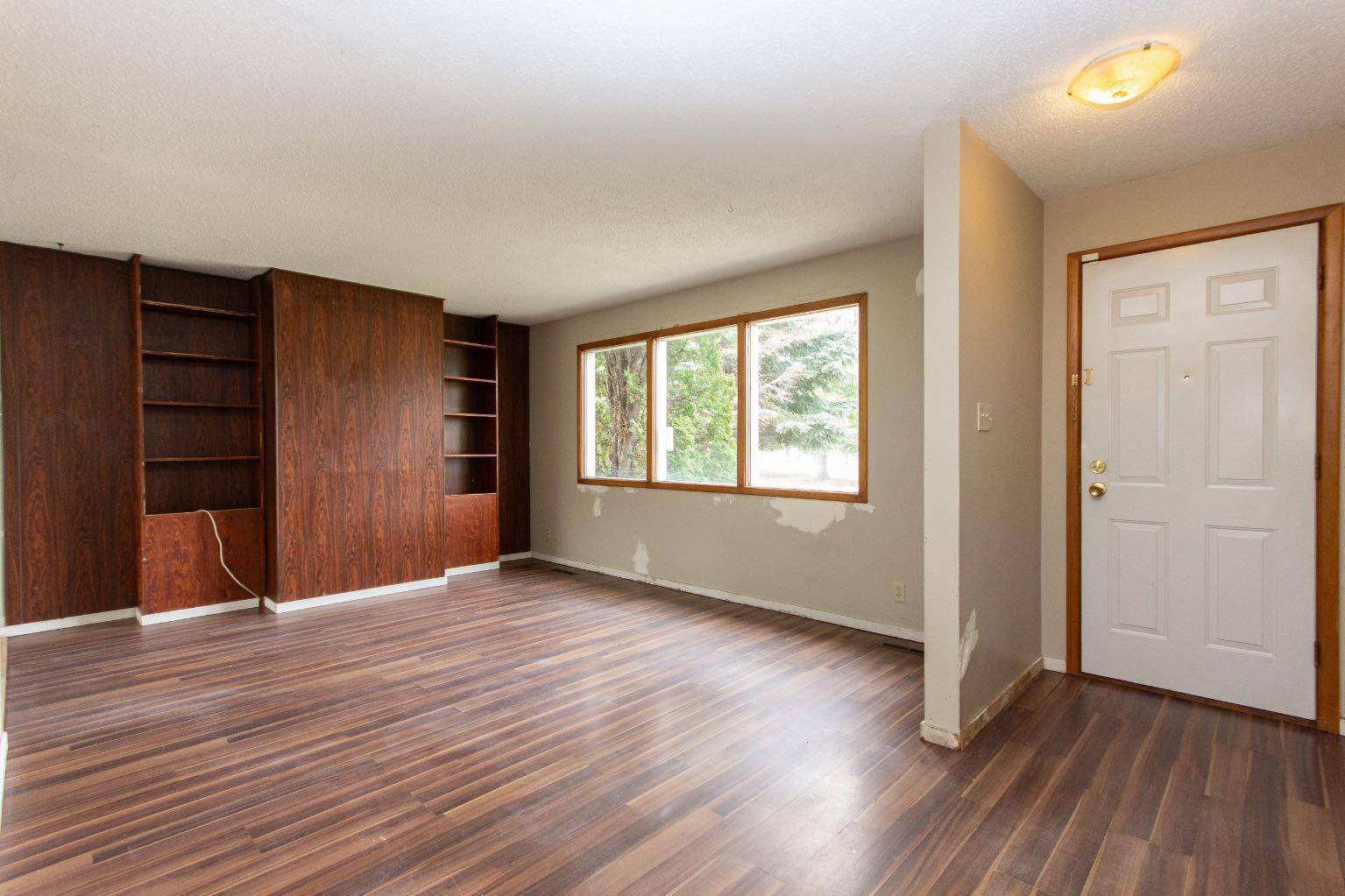 Red Deer, AB T4N 0B1,9 Spencer ST