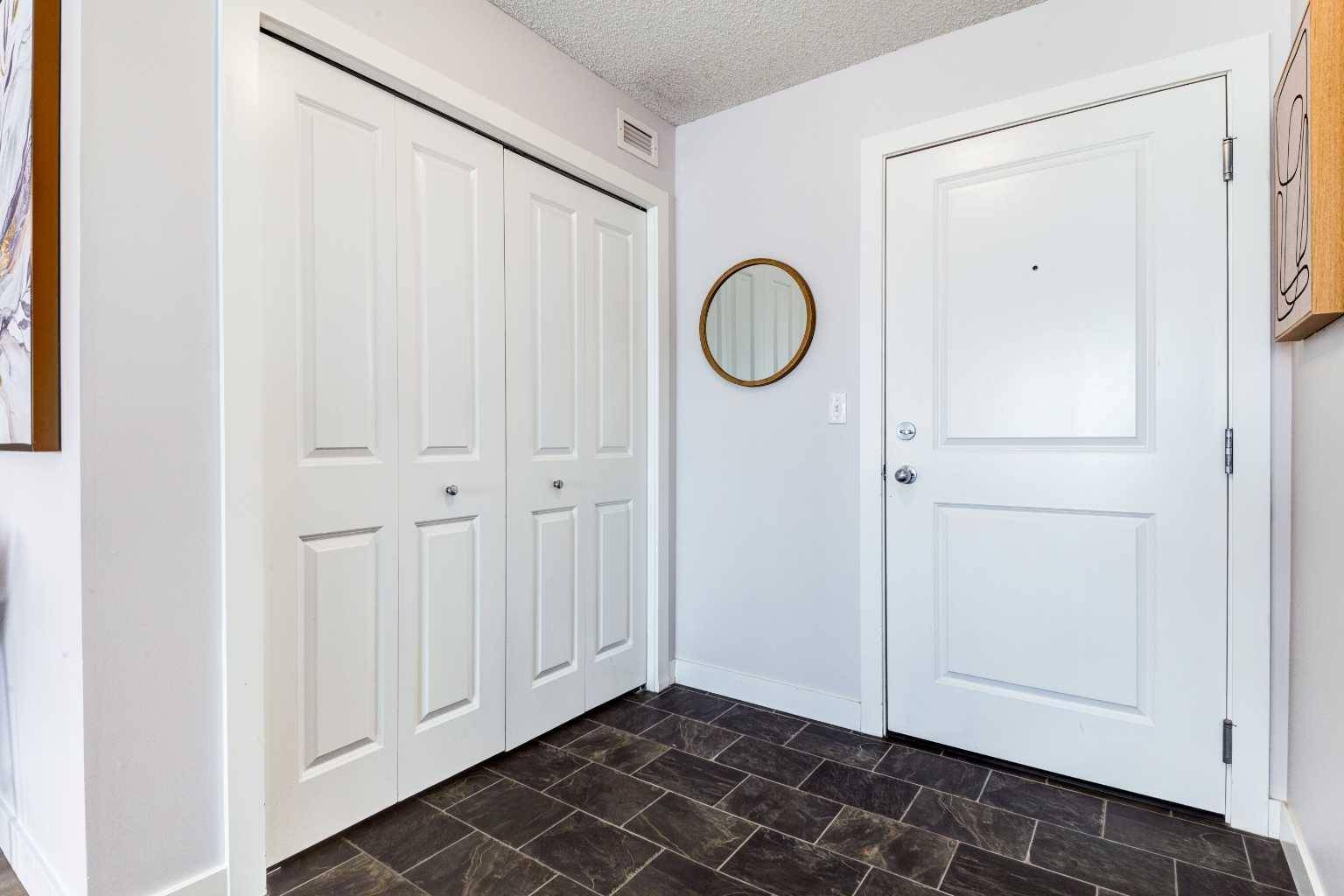 Cochrane, AB T4C 0S7,625 Glenbow DR #1113