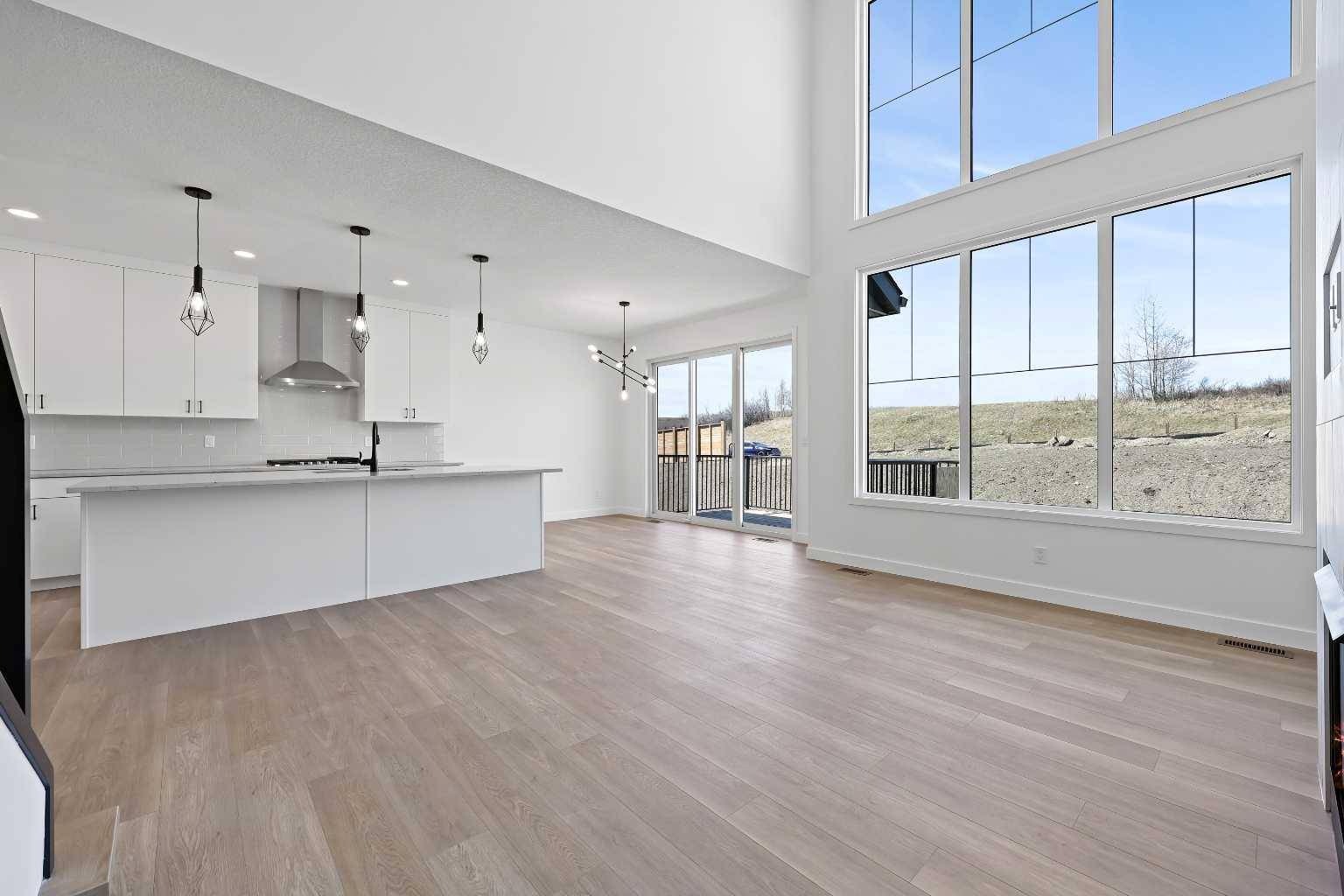 Calgary, AB T3H 6J6,229 Spring Creek CIR SW