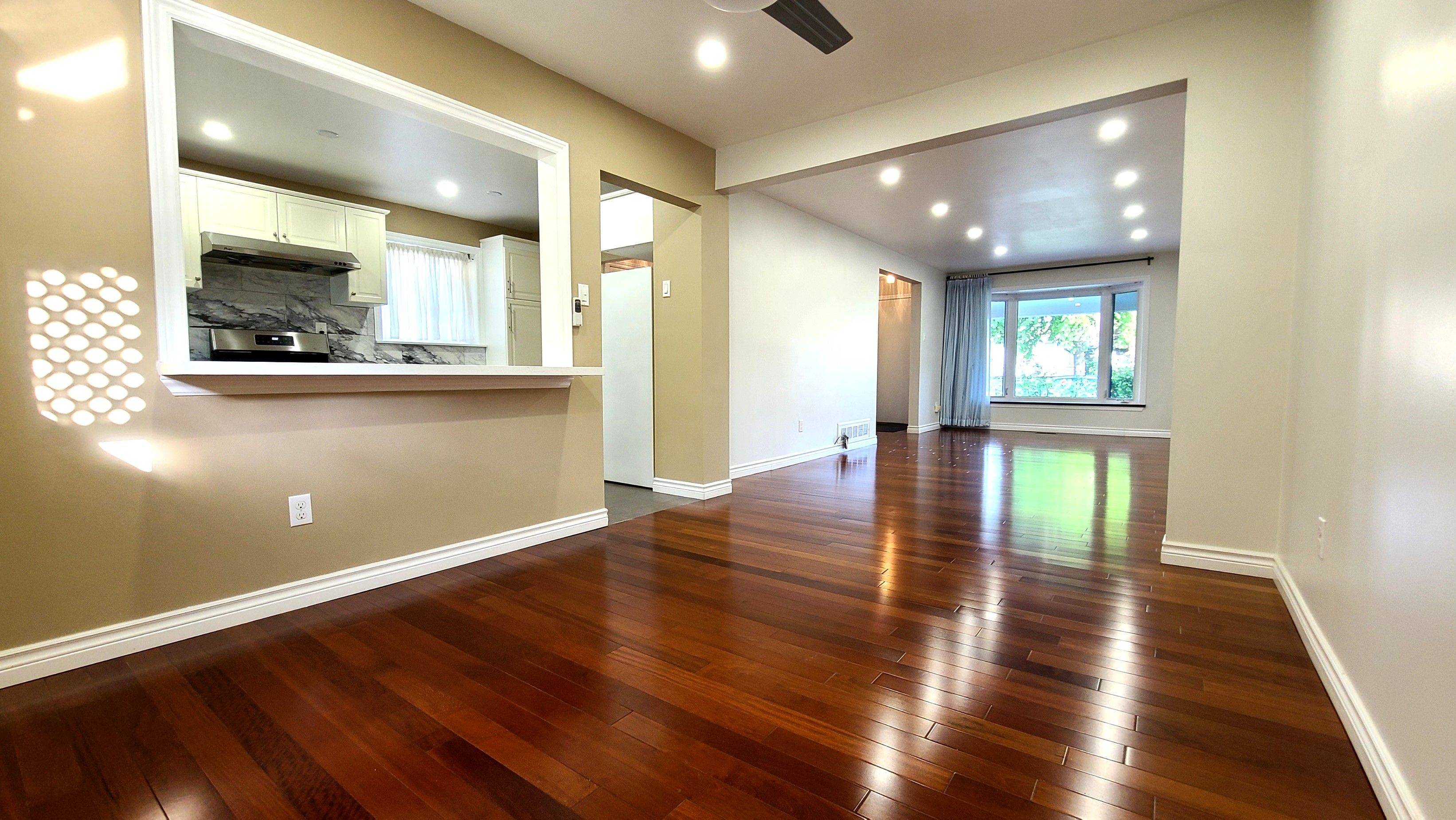 Toronto C15, ON M2J 3M6,10 Painswick CRES