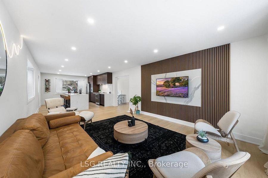 Toronto C13, ON M3B 2J2,26 Grangemill CRES