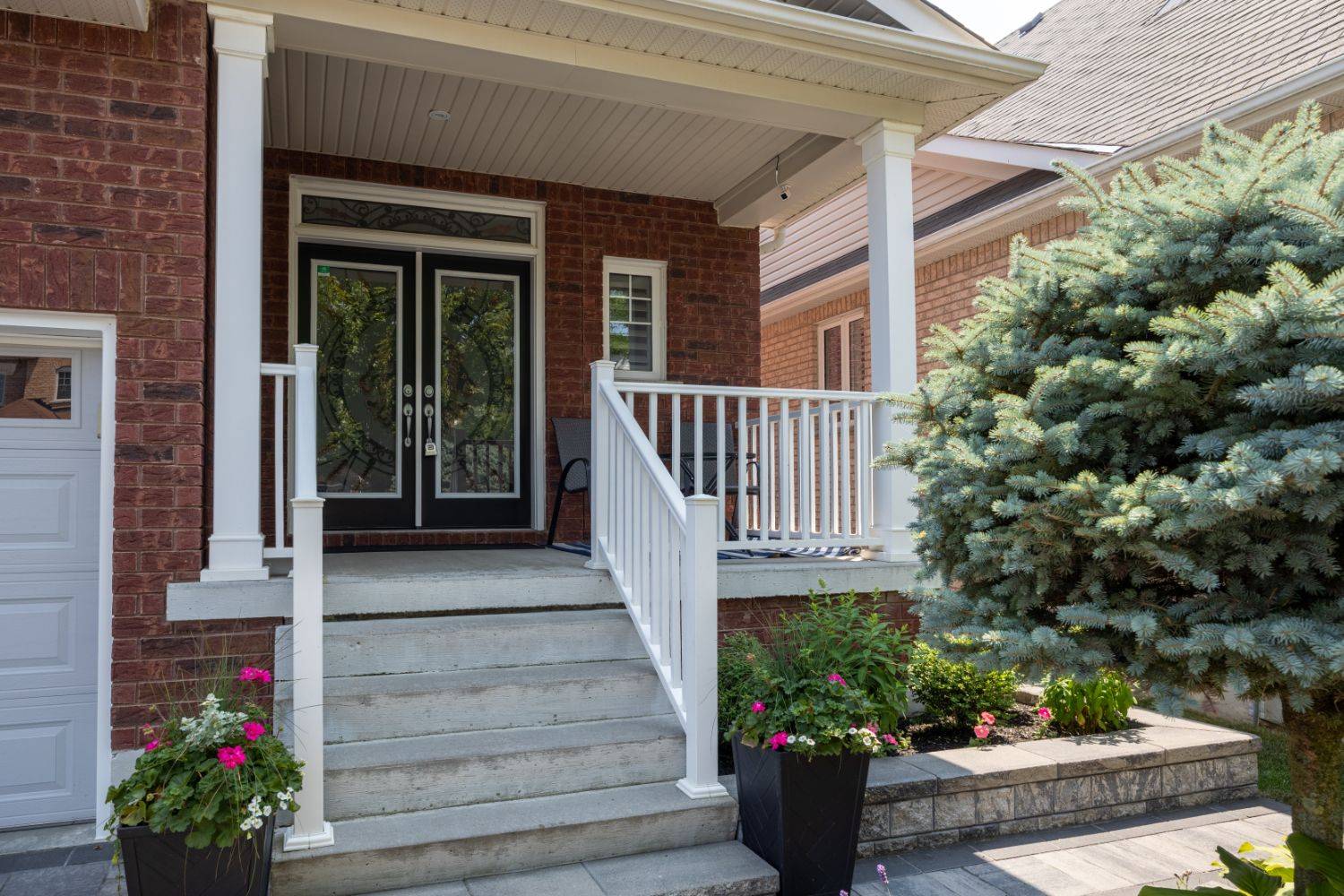 Clarington, ON L1C 0P5,94 Sumersford DR
