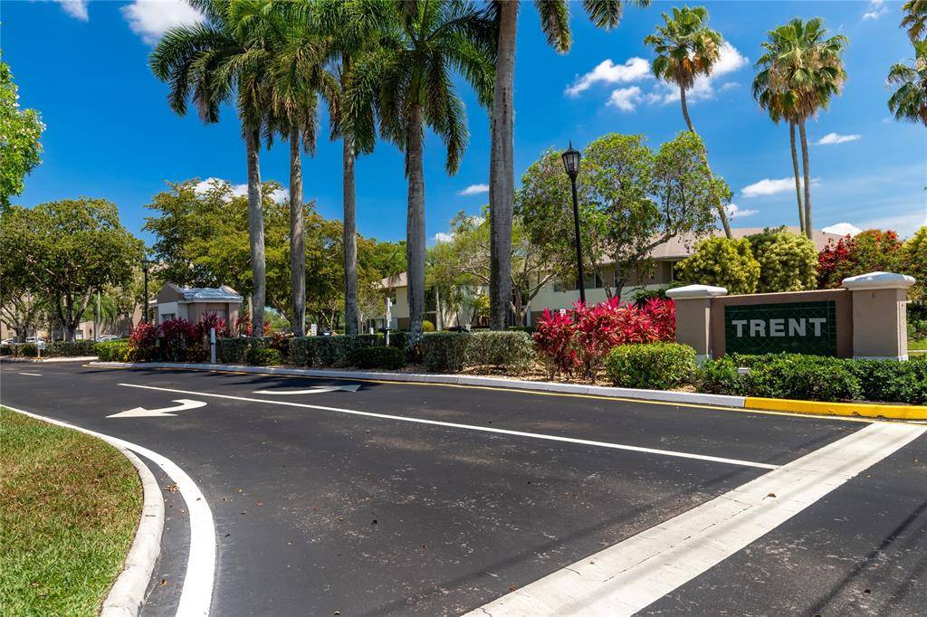 Tamarac, FL 33321,7723 Trent Dr #7723