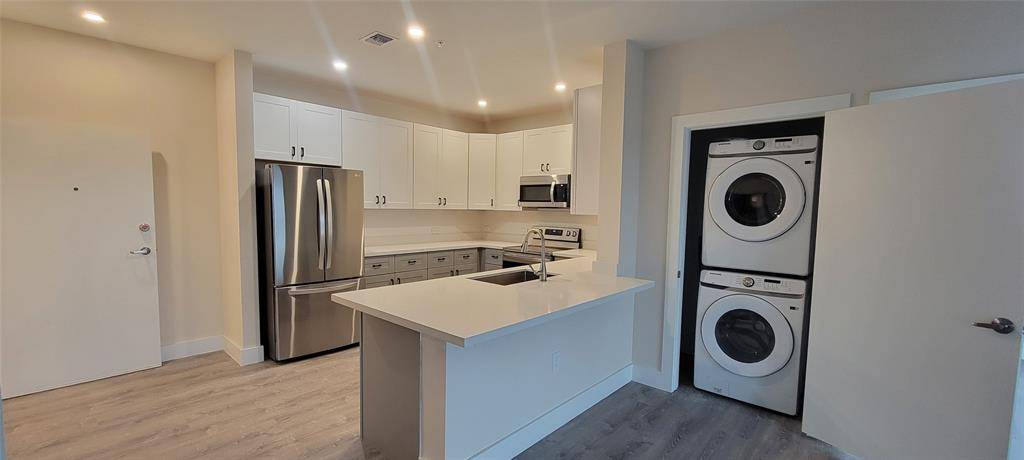 Fort Lauderdale, FL 33312,3801 Davie Blvd #304
