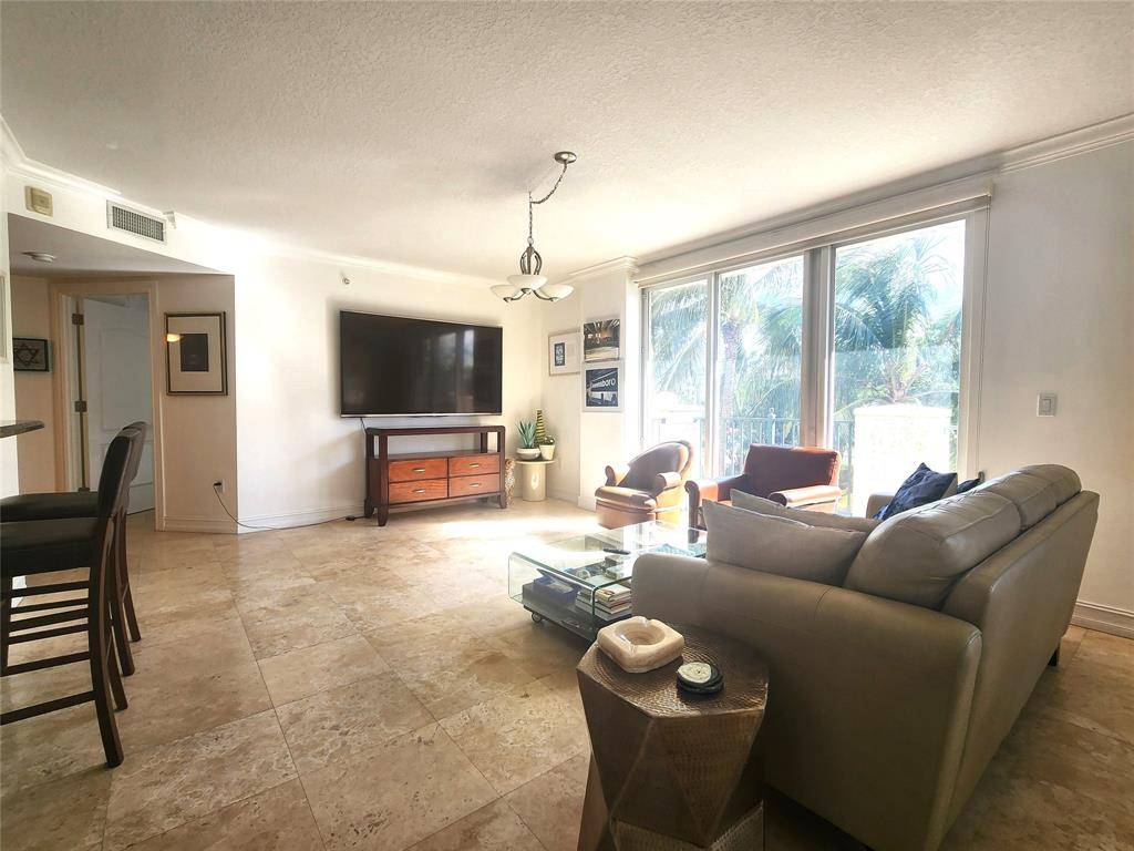 Deerfield Beach, FL 33441,9 NE 20th Ave #302