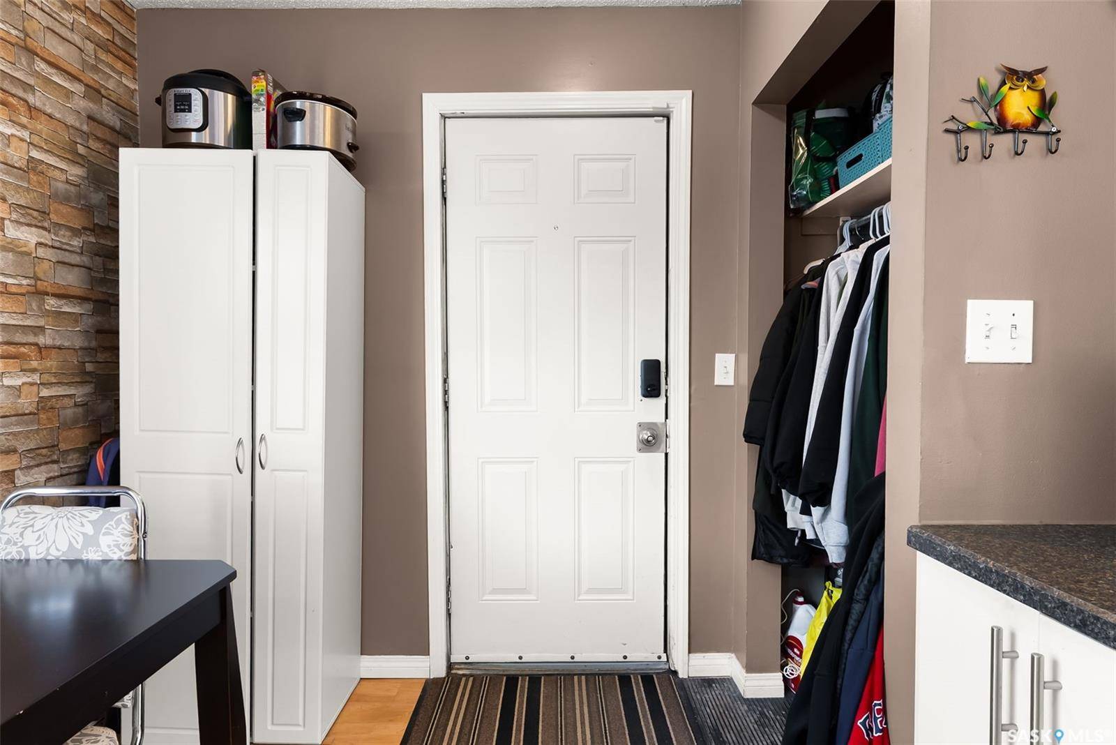 Regina, SK S4T 5Y2,32 Merritt CRESCENT