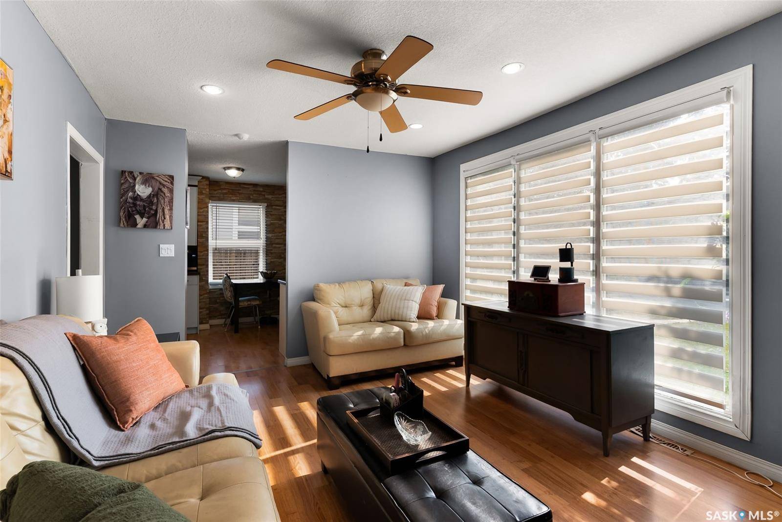 Regina, SK S4T 5Y2,32 Merritt CRESCENT