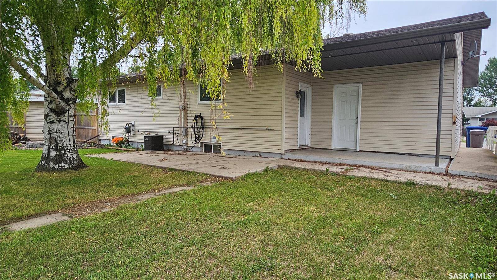 Humboldt, SK S0K 2A0,1013 12th STREET