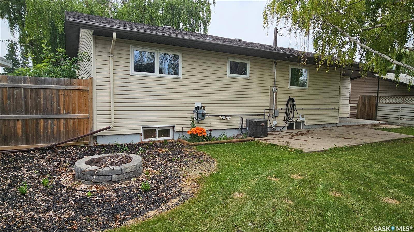 Humboldt, SK S0K 2A0,1013 12th STREET