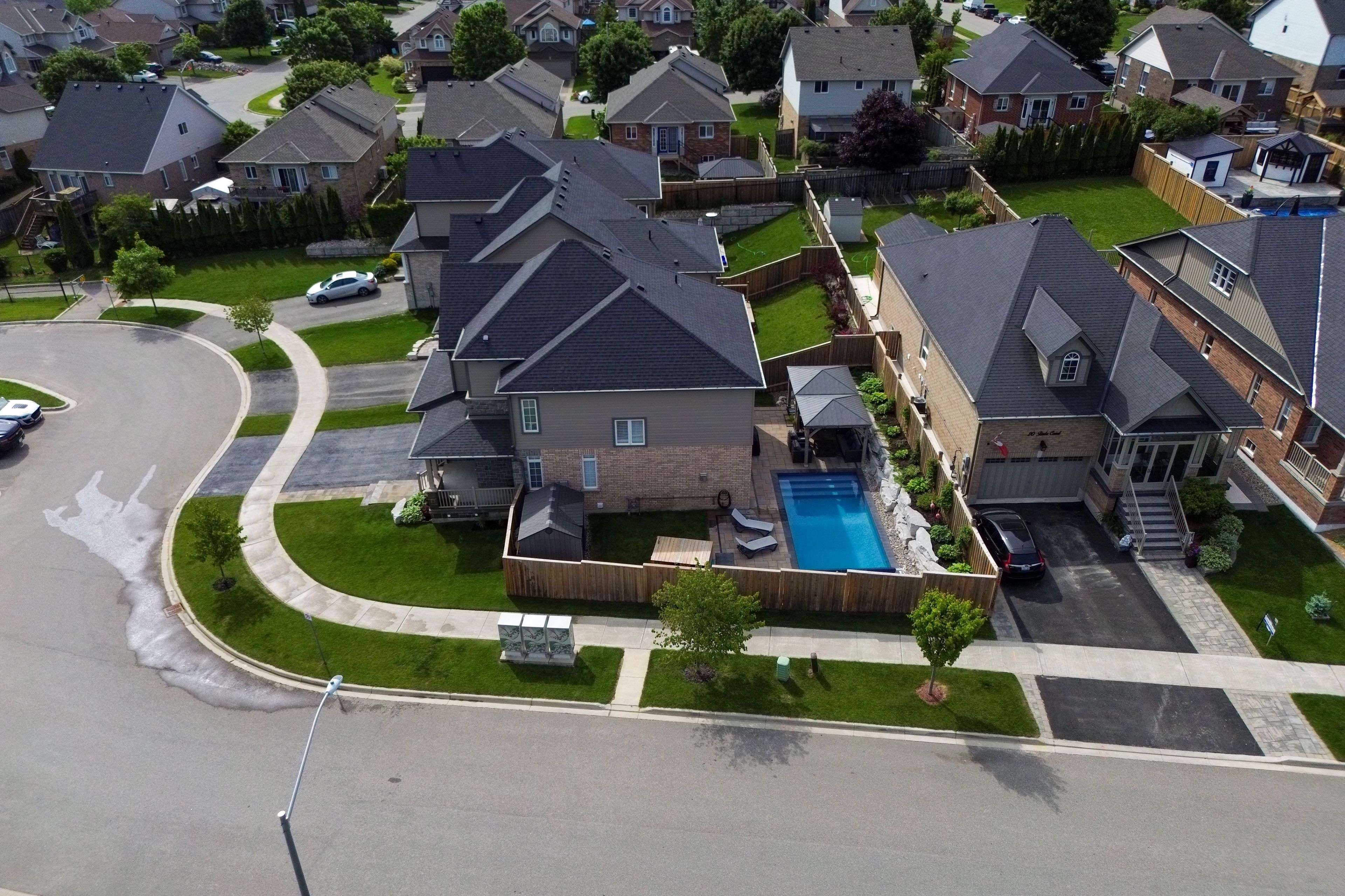 Orangeville, ON L9W 5V1,36 Paula CT