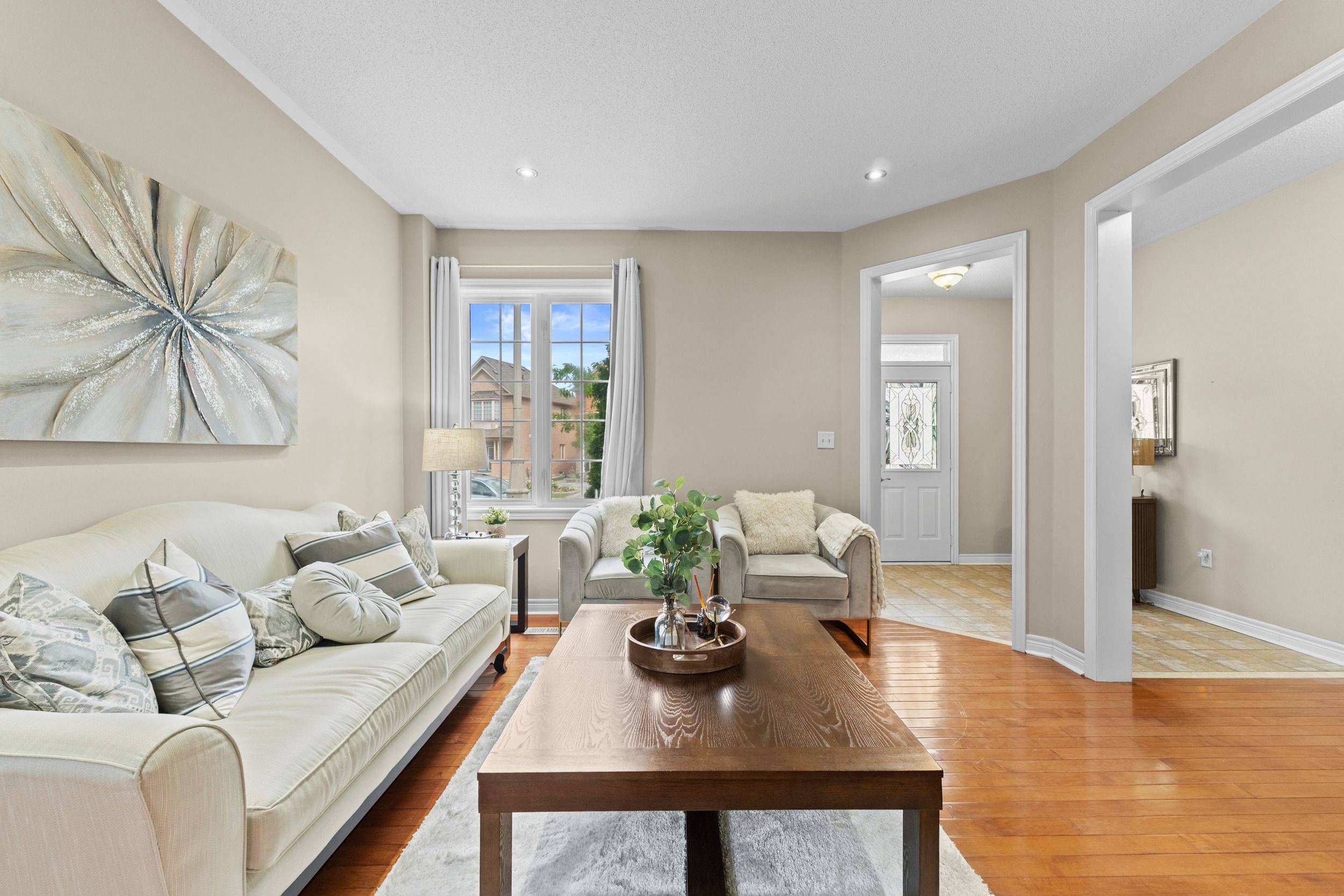 Brampton, ON L6R 3K6,8 Klondike TRL