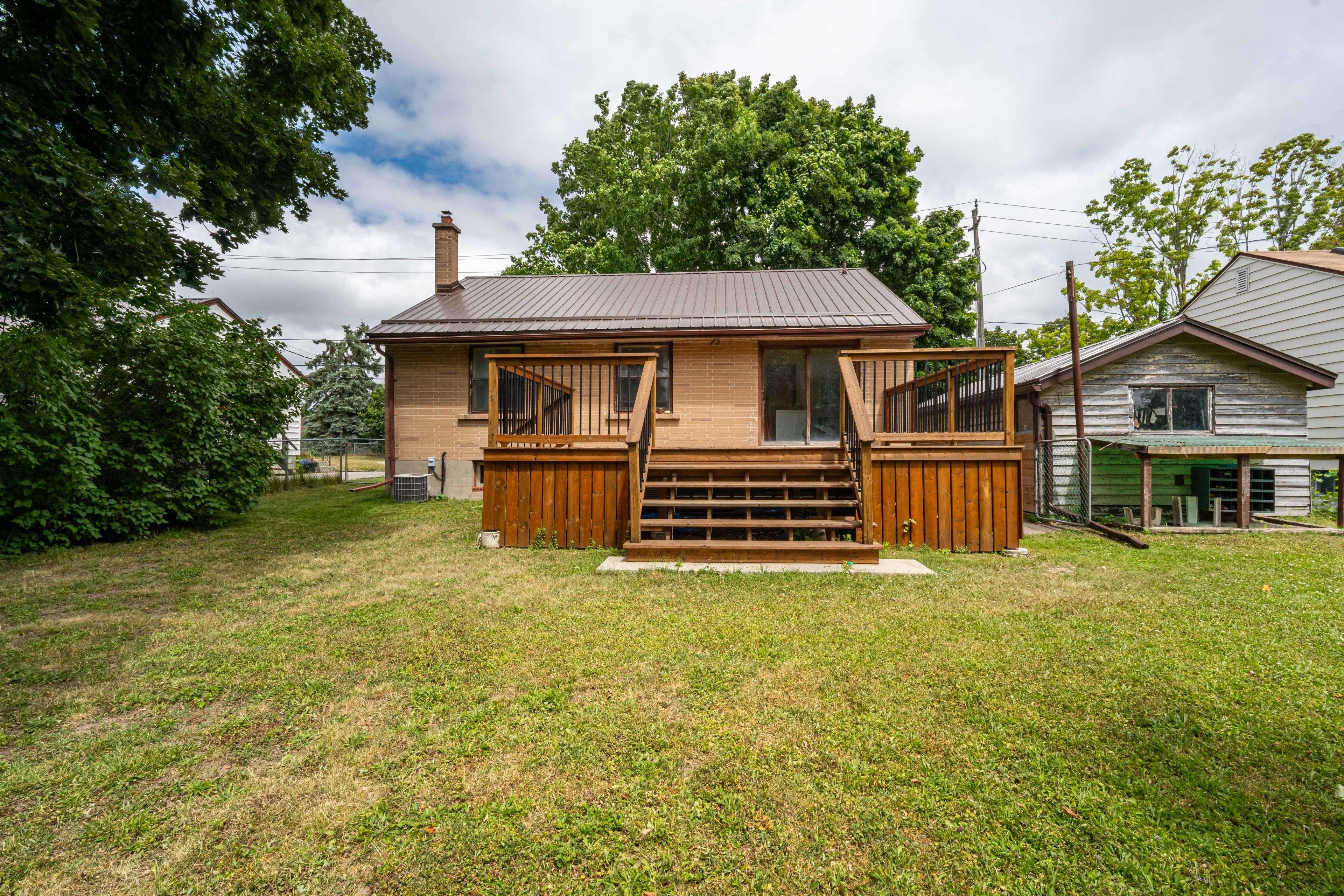 Peterborough South, ON K9J 5W8,45 Goodfellow RD