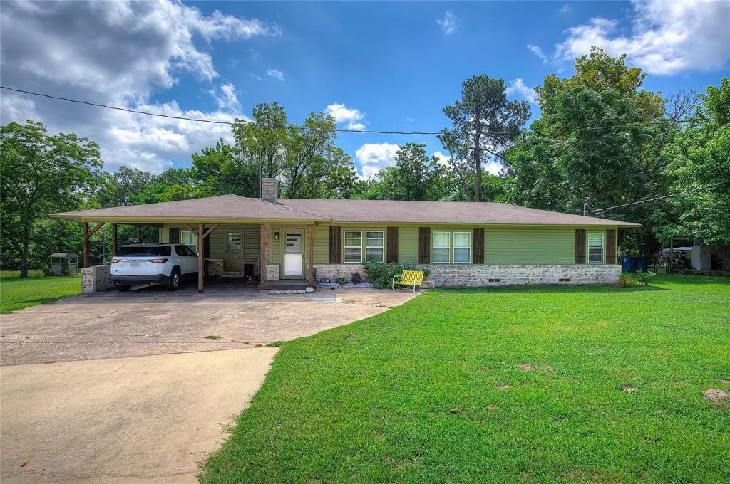 Winnsboro, TX 75494,1010 N Main Street