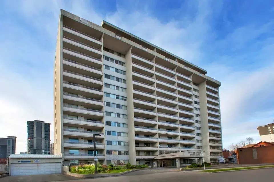 Hamilton, ON L8R 3K2,111 Market ST #405