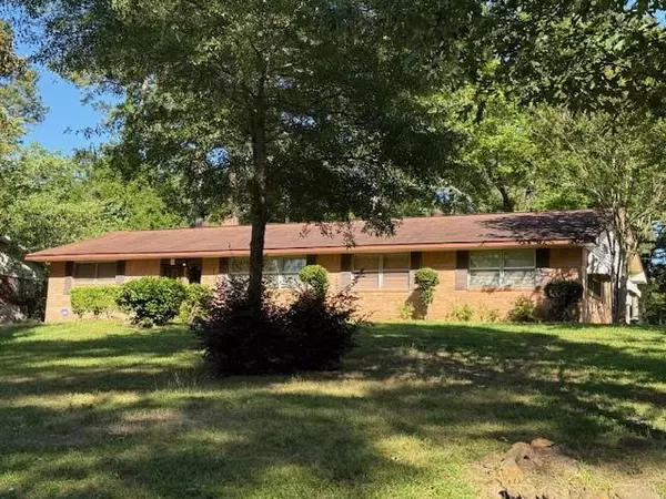 114 Oak Street, Homer, LA 71040