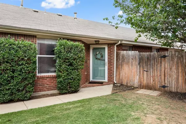 Fort Worth, TX 76244,11800 Cottontail Drive
