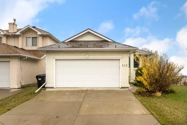 Calgary, AB T3A 5Y6,212 Hampstead GDNS NW