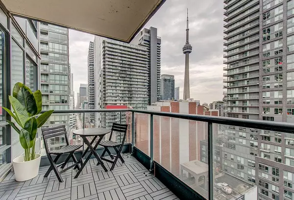 438 King ST W #1708, Toronto C01, ON M5V 3T9