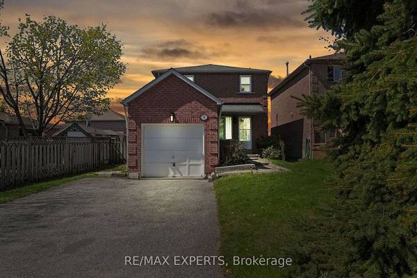 10 Wallace DR, Barrie, ON L4N 7E2