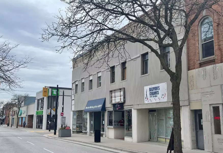 110 Duncan ST, Chatham-kent, ON N8A 4E2
