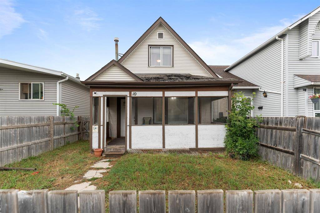 10 Juba ST, Winnipeg, MB R2R 0K7