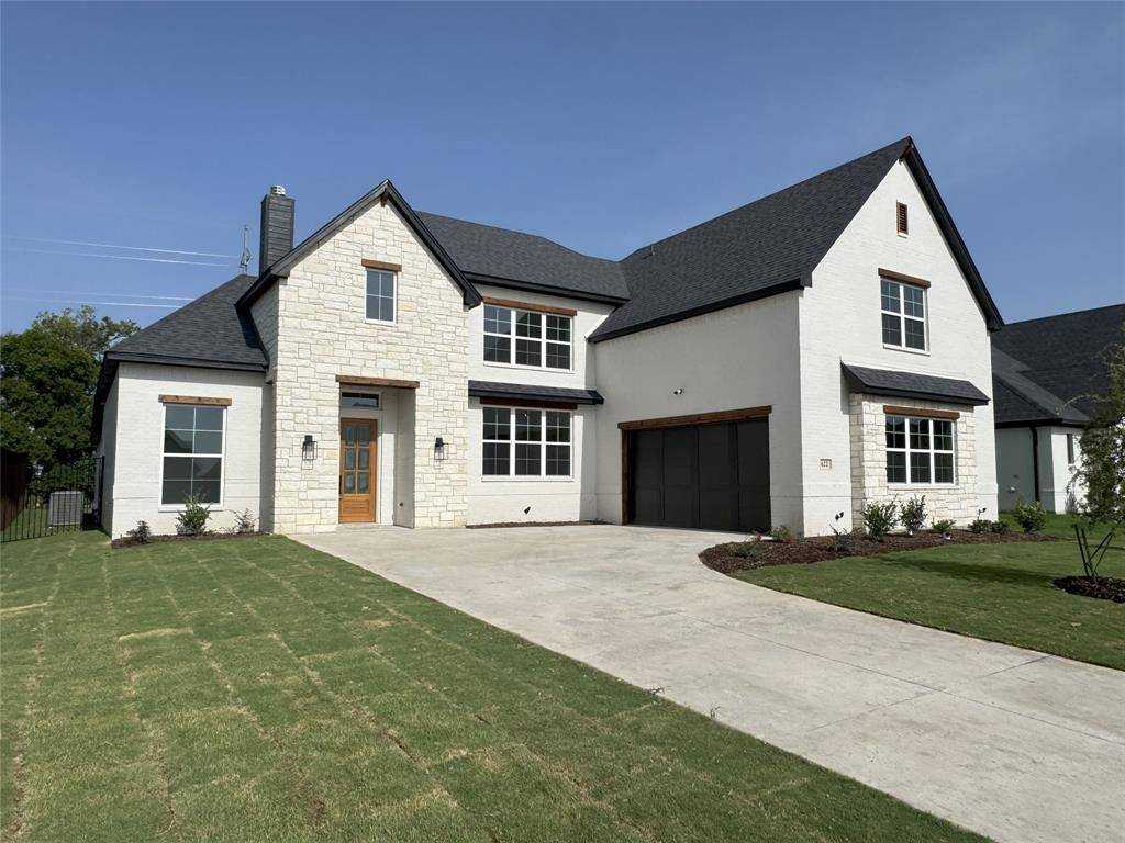 622 Golden Crest, Haslet, TX 76052